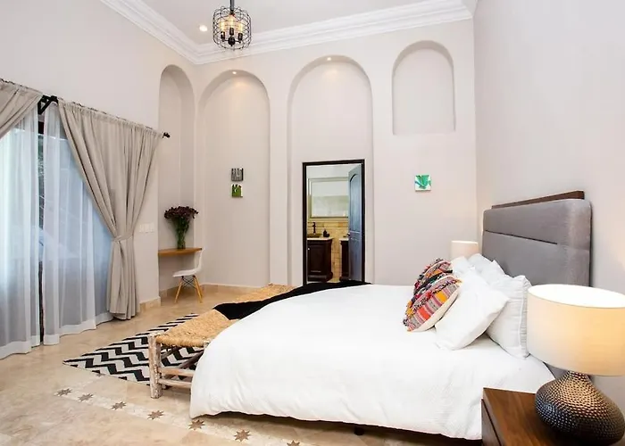 De 6 Recámaras Con Vistas Al Mar En Pedregal Apartamento *