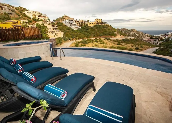 De 6 Recámaras Con Vistas Al Mar En Pedregal *